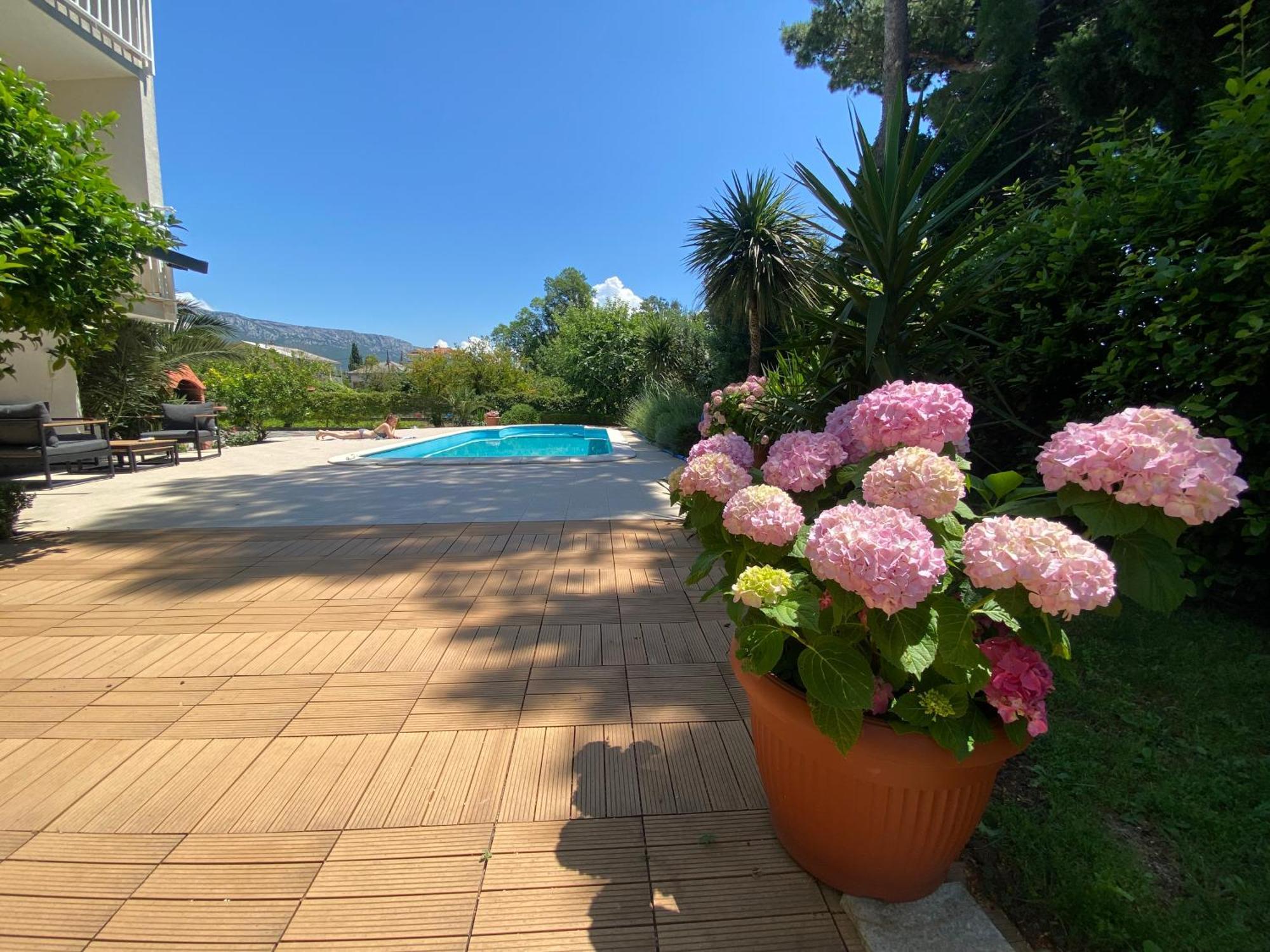 Villa Flora Kaštela Zewnętrze zdjęcie