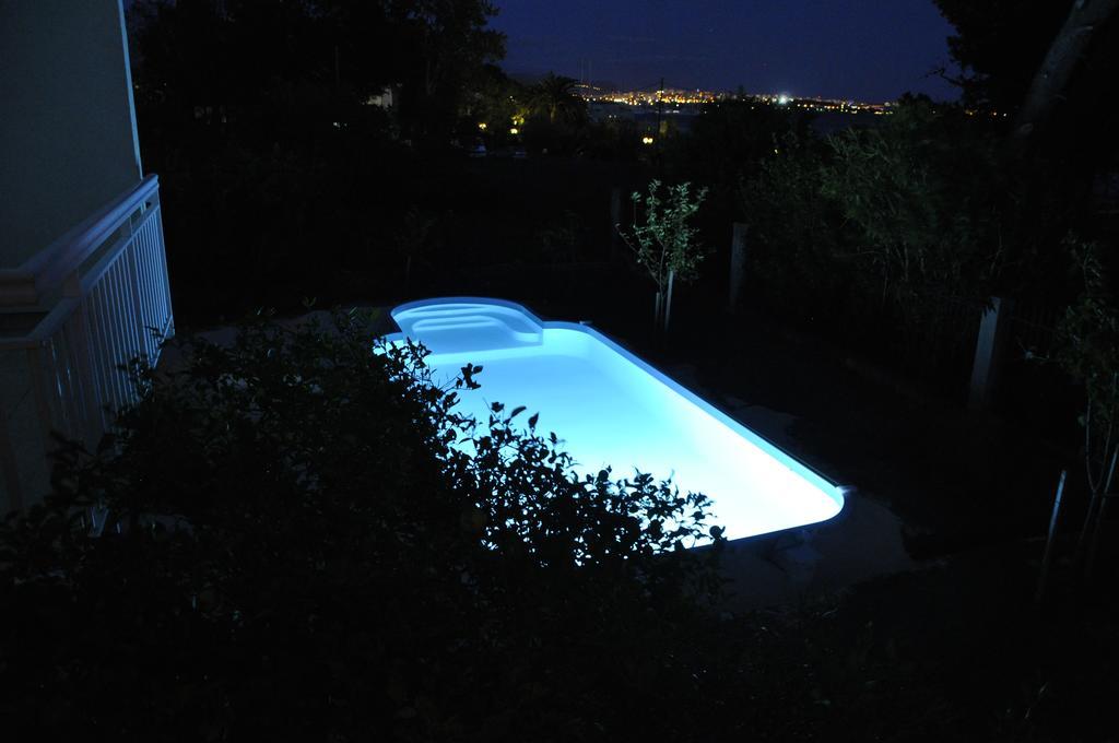 Villa Flora Kaštela Zewnętrze zdjęcie